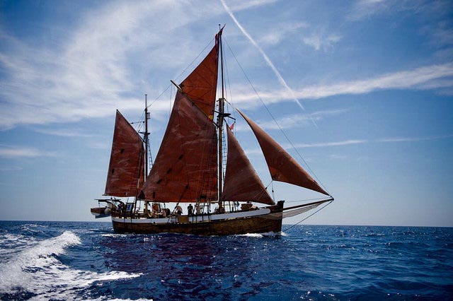 El velero Toftevaag llega a Mahón con su gira Todos por la Mar