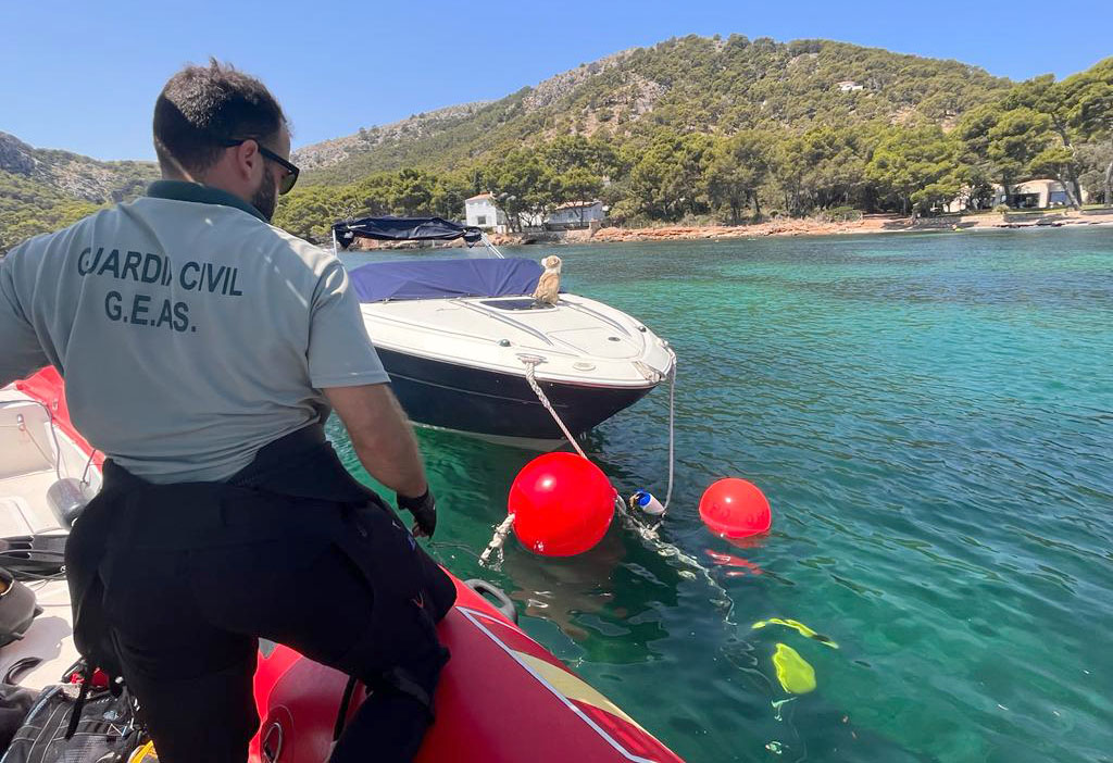 Localizan a un francés que hacía pesca submarina en la reserva de Llevant