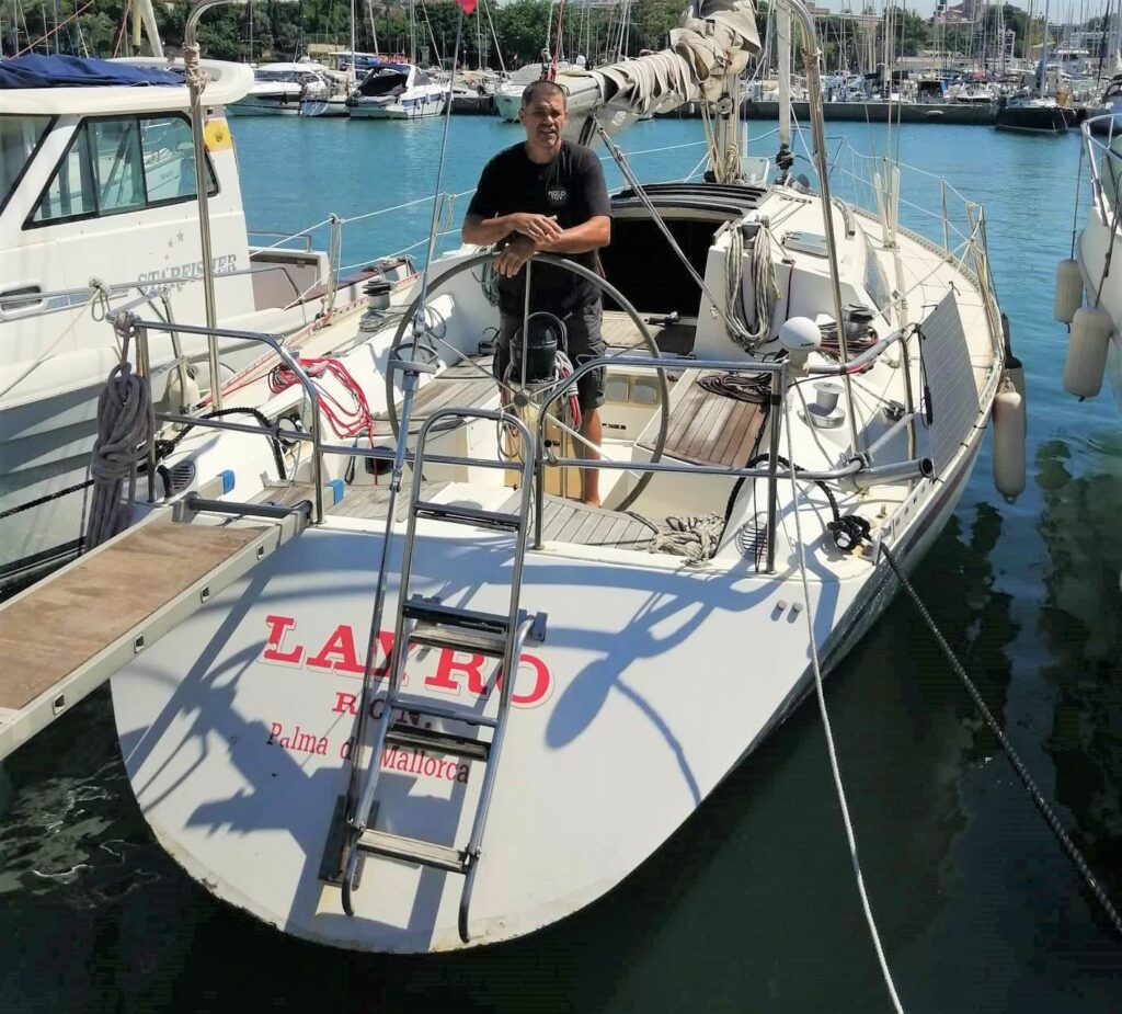 La vuelta al mundo en solitario y sin escalas en un Furia 37