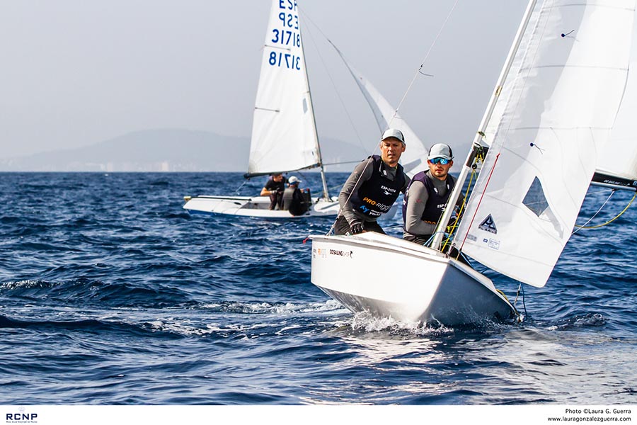 Víctor Pérez y Enric Noguera se ponen al frente de la flota de Snipe