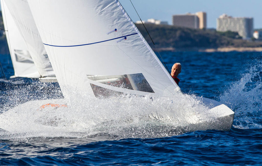 El alemán Goldkante gana la primera ronda de las VI Puerto Portals Dragon Winter Series