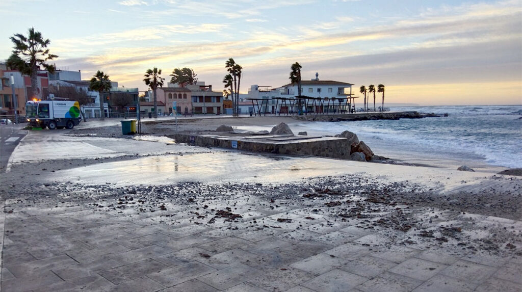 El temporal azota Palma con rachas de 93 kilómetros por hora