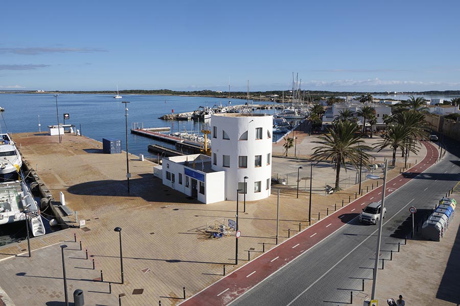 Formentera crea una marina seca para chárter de pequeña eslora