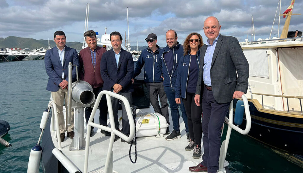 El Artet, nueva barca de vigilancia pesquera en Ibiza