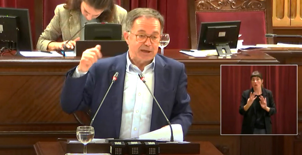 El Govern ha iniciado los contactos para el traspaso de los puertos del Portitxol y El Molinar