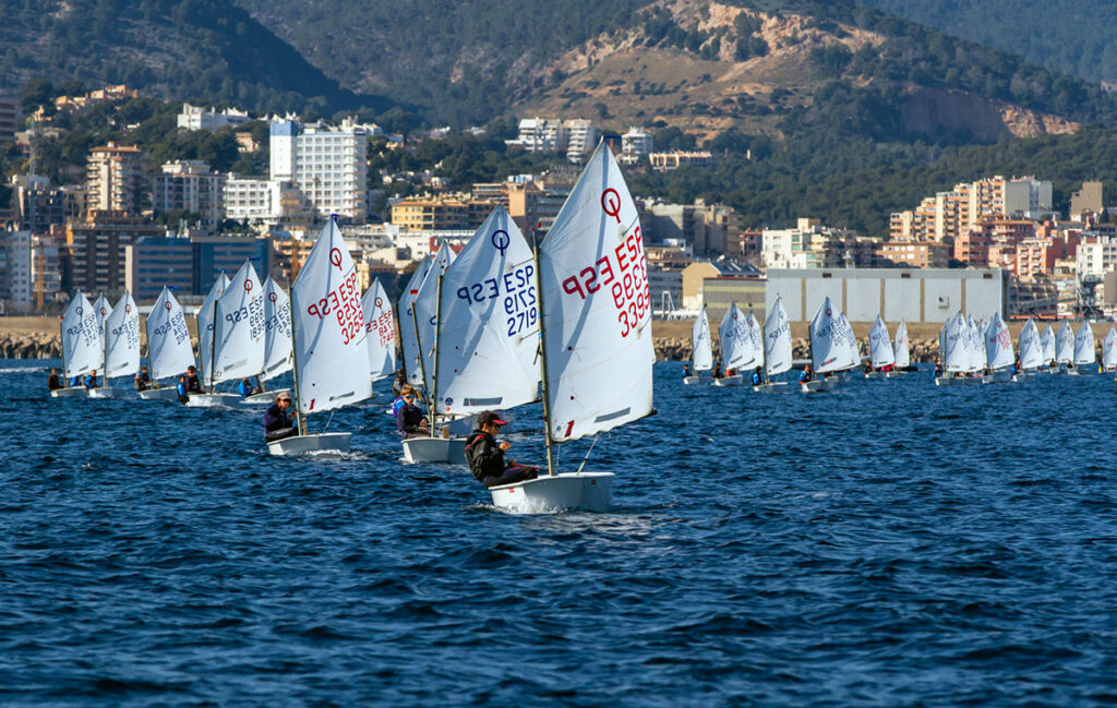 Ignacio Martín pone rumbo a la victoria en la Regata Pro-Rigging
