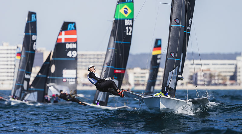 350 regatistas se prueban en el ensayo del Princesa Sofía