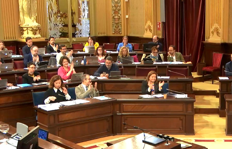 El Parlament rechaza apoyar cambios en el reglamento de Costas