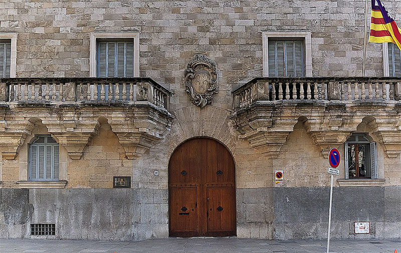 La Audiencia desestima el recurso de los navegantes contra Medi Ambient por los vertidos