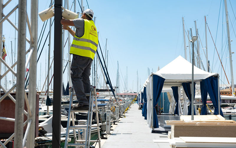 Casi 200 personas trabajan ya en el montaje del Boat Show