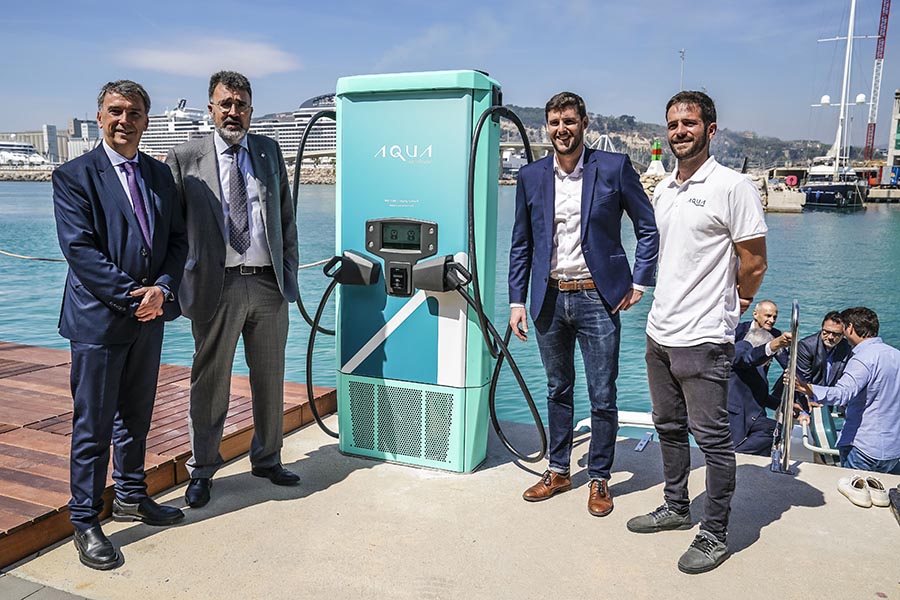 Marina Vela Barcelona presenta el primer cargador rápido para barcos de la ciudad condal
