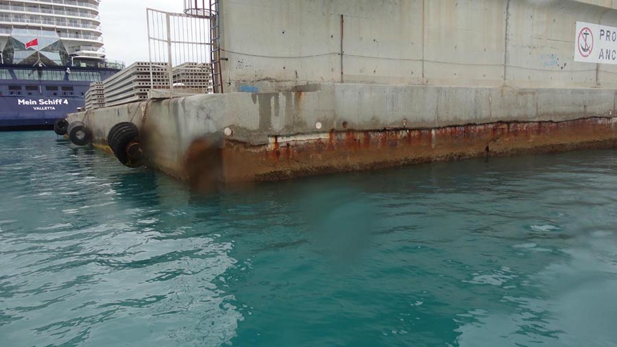 La APB invertirá 10 millones en rehabilitar el dique del Botafoc