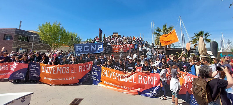 Dormirse en los laureles