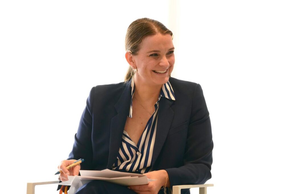 Prohens promete más influencia autonómica en la APB y acabar con la criminalización del sector