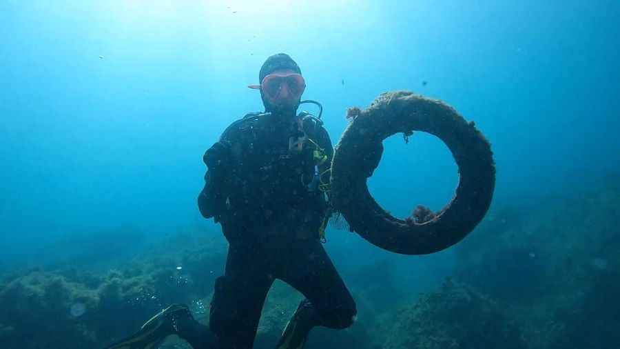 La Red de Vigilantes Marinos retira casi 5 toneladas de residuos