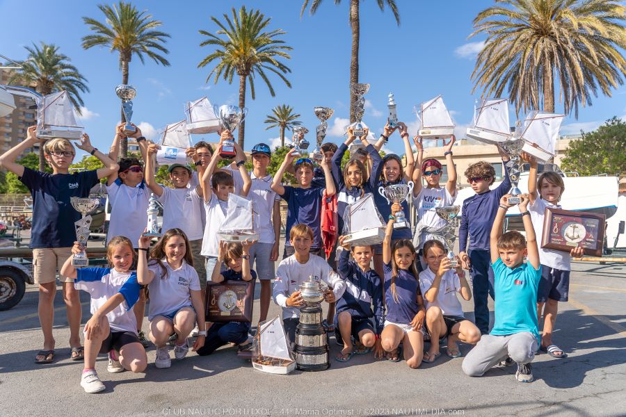 Jorge Benítez se lleva el Trofeo Mama Optimist