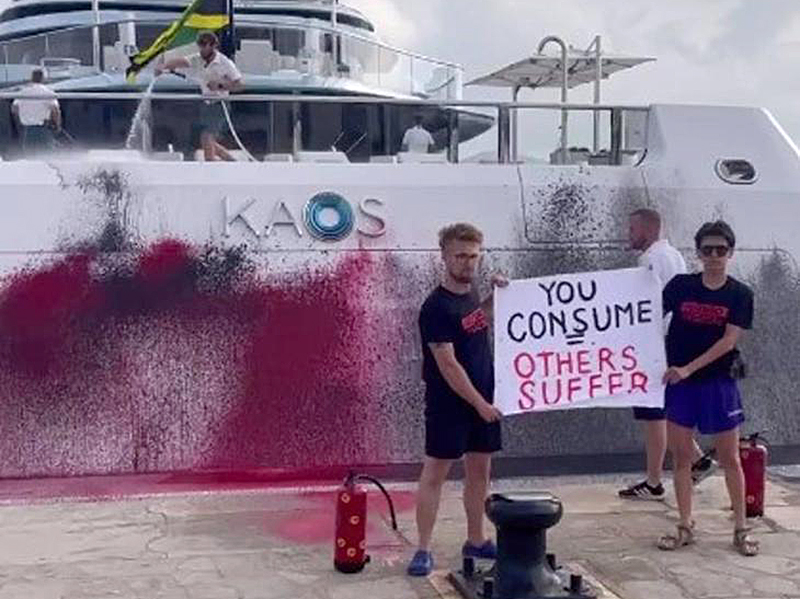 AENIB pide sanciones para los autores de las pintadas en el Kaos