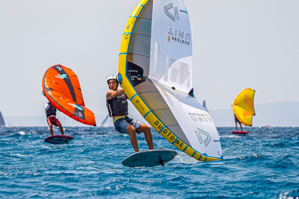 Duelo de mallorquines en la Wing Foil Spain Series