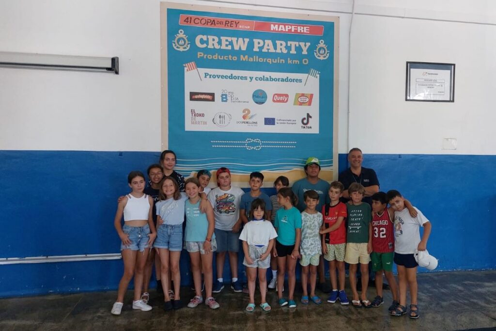 “Chicos, el pescado da la felicidad”