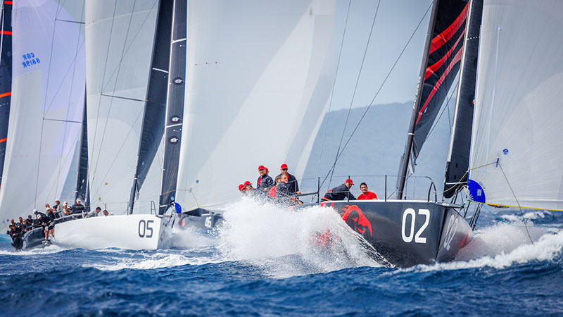 Los líderes del circuito viven una jornada de pesadilla