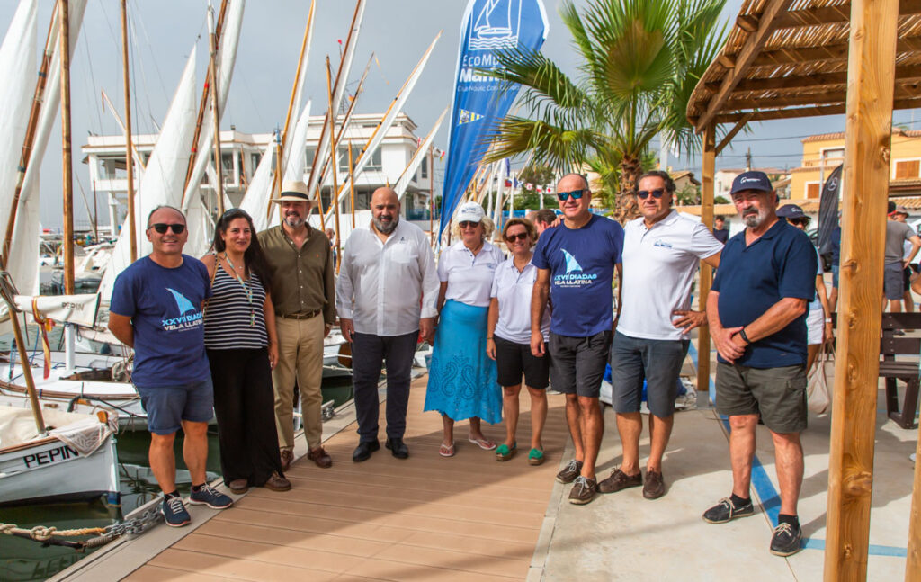 El alcalde elogia la labor de conservación del patrimonio de Cala Gamba