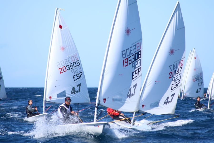 Las clases ILCA 4 e ILCA 7 ponen rumbo a la Bahía de Portmany