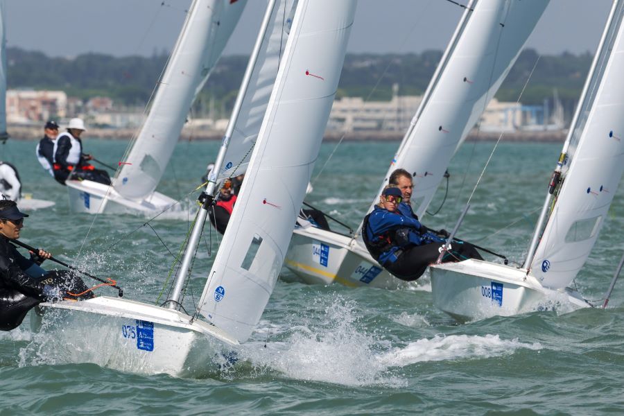 Los menorquines Borras y  Franceschi lideran el Mundial de Snipe Máster