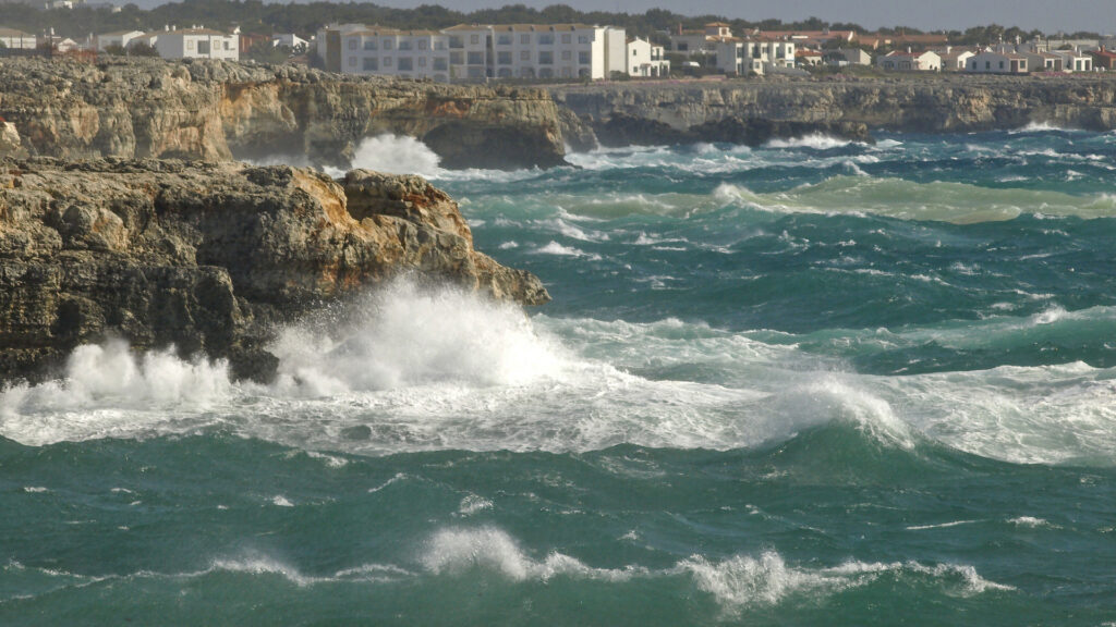 Vientos muy duros mañana y el viernes en Baleares