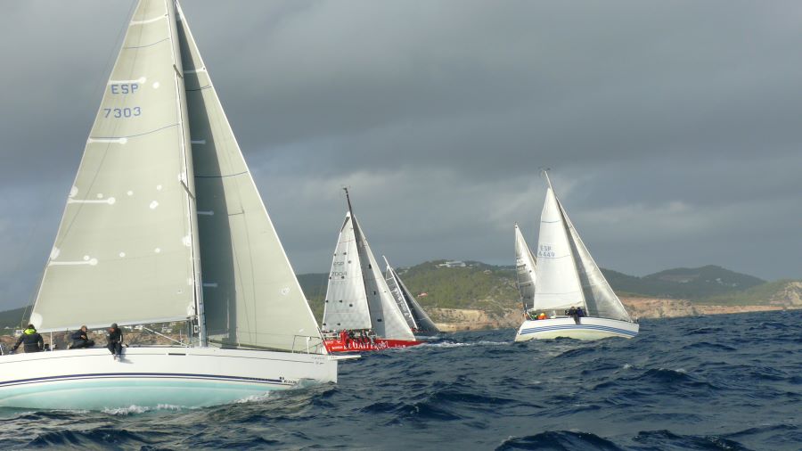 Posidonia Uno, de Ramón Balanzat, gana el Trofeo One de crucero