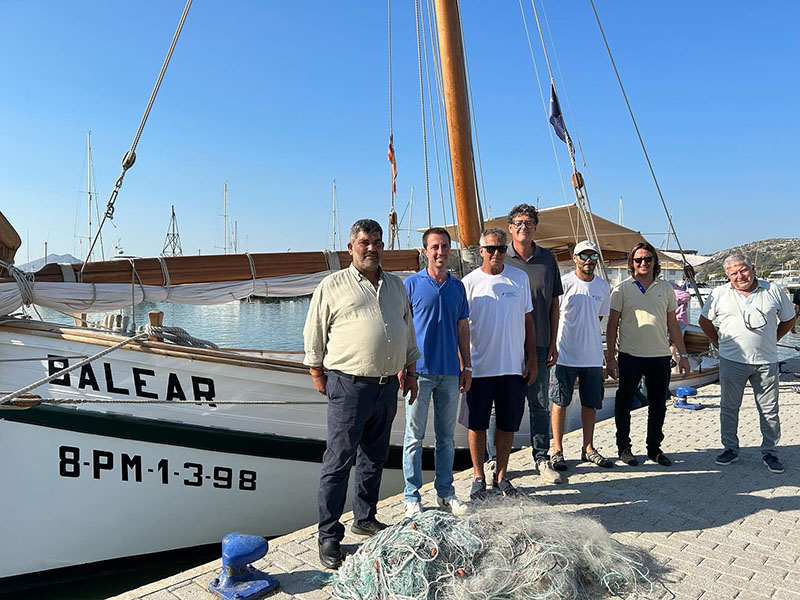 La Balear celebra sus 100 años con los Reyes Magos