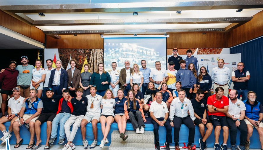 Los jóvenes de Baleares destacan en la Copa de España de ILCA 6