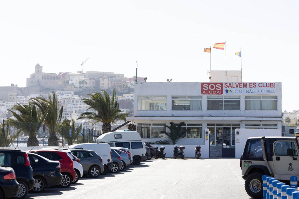 El Náutico de Ibiza insiste: “La APB no puede contratar a la empresa de un condenado”