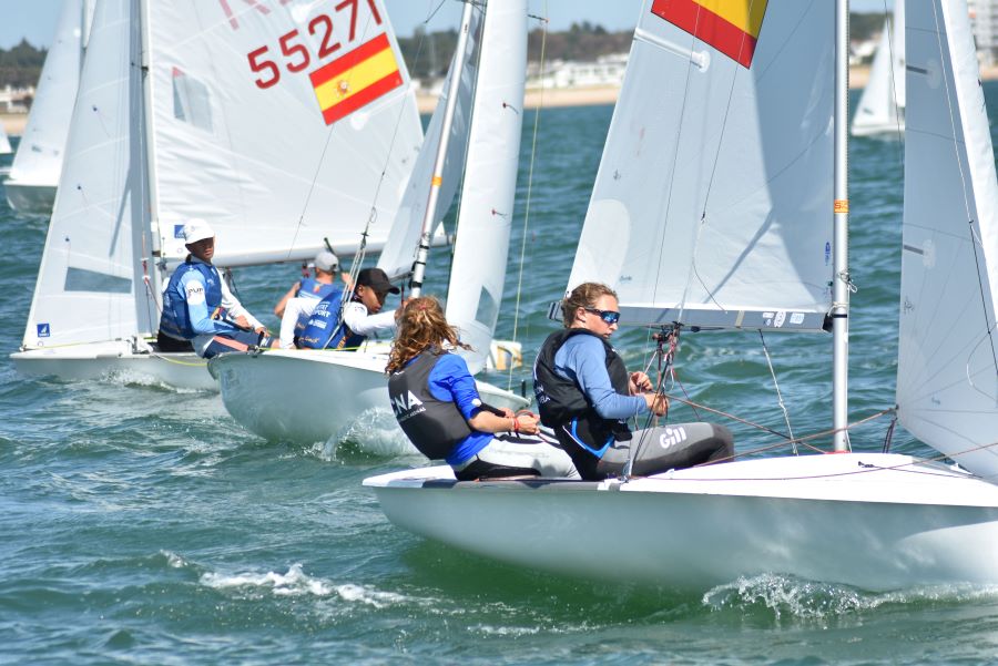 Dominio balear en el estreno del Campeonato de España de 420