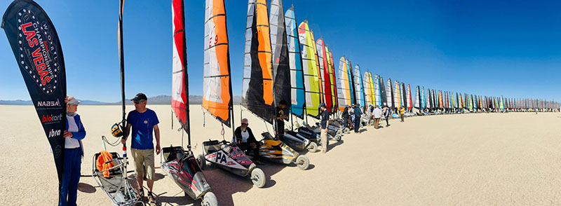 Navegando sobre olas gigantes de arena a 100km/h