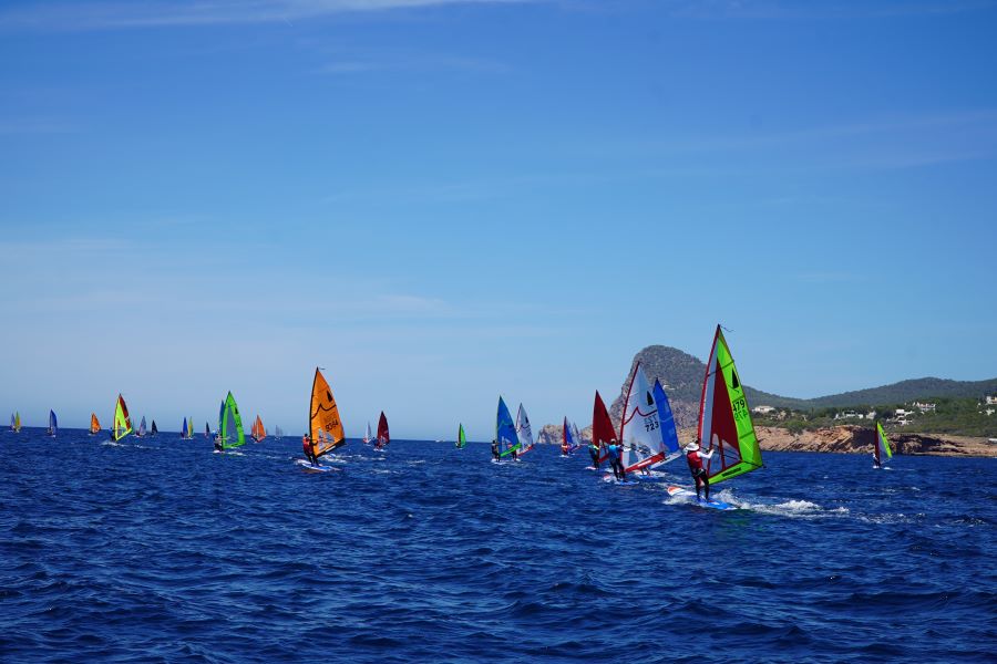 Doble título para Oren del Alamo en la Bahía de Portmany