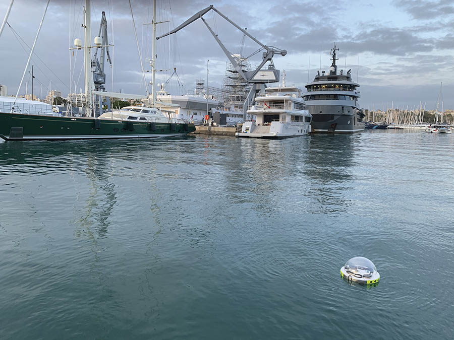 Marina La Savina instala el sistema Centinela para mantener sus aguas libres de hidrocarburos