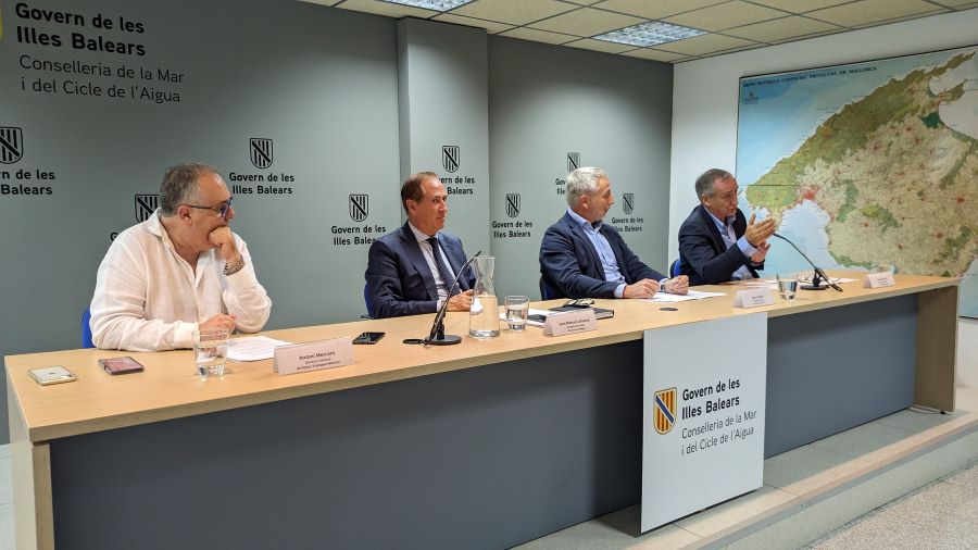 PortsIB amplía sus funciones de prevención y limpieza y de las aguas