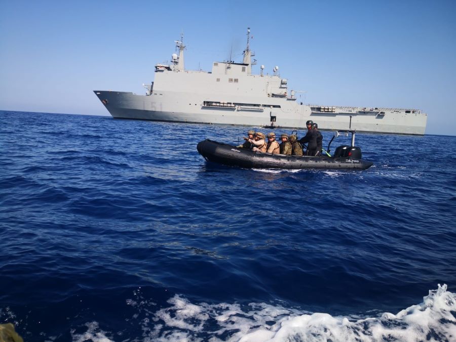 Los futuros oficiales de la Armada completan su formación en Mallorca