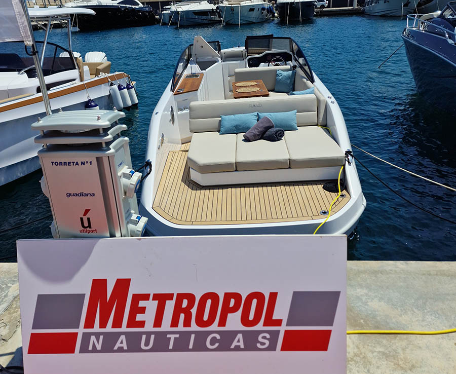 Prueba de mar de cuatro ases de la náutica recreativa