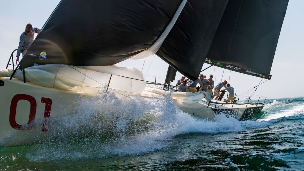 Jordi Calafat defiende el cetro mundial de TP52 a bordo del Platoon