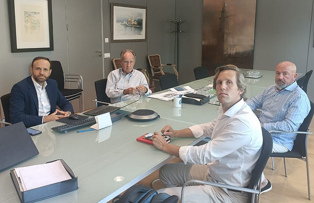 APB busca el máximo consenso social para la reordenación del puerto de Palma