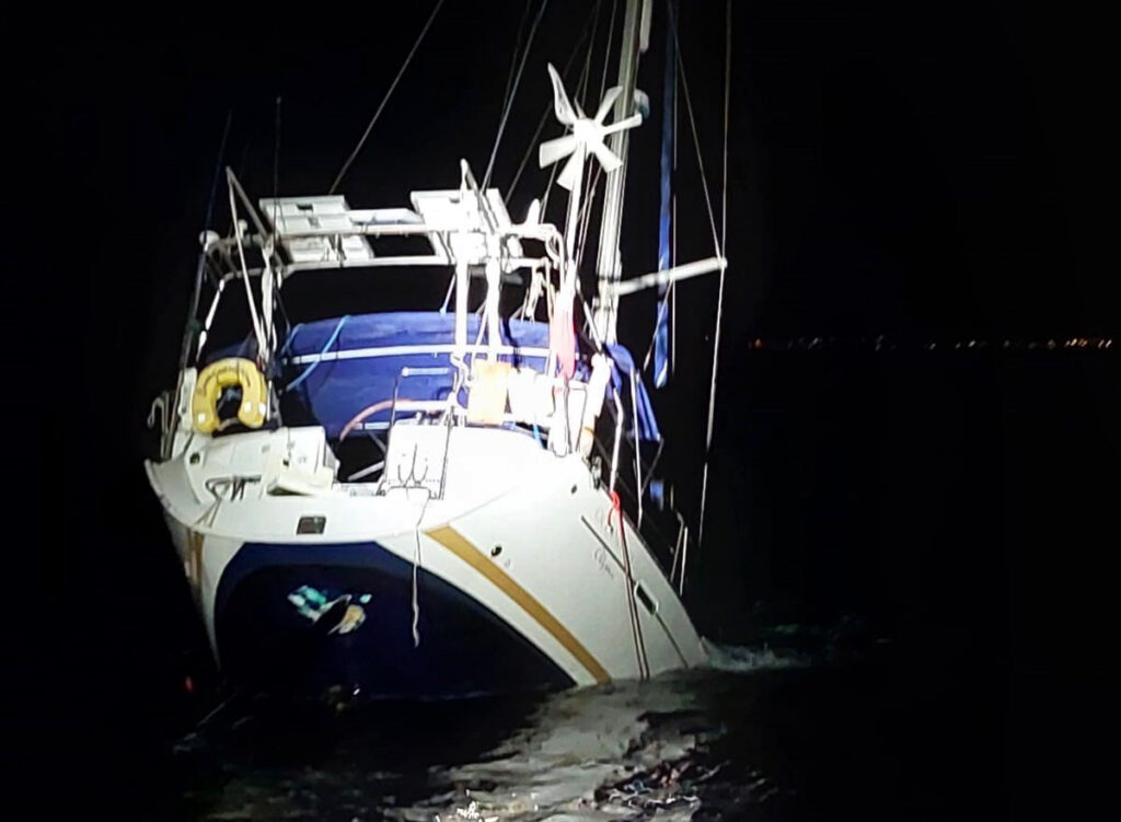 Las orcas mandan otro velero al fondo del mar