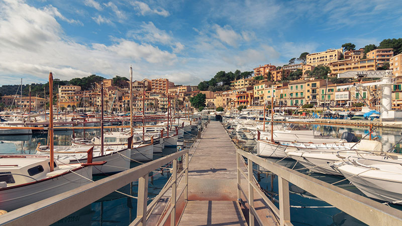 Una Mesa  Náutica para  la esperanza
