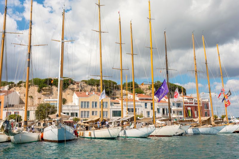 Encalmada total en Mahón