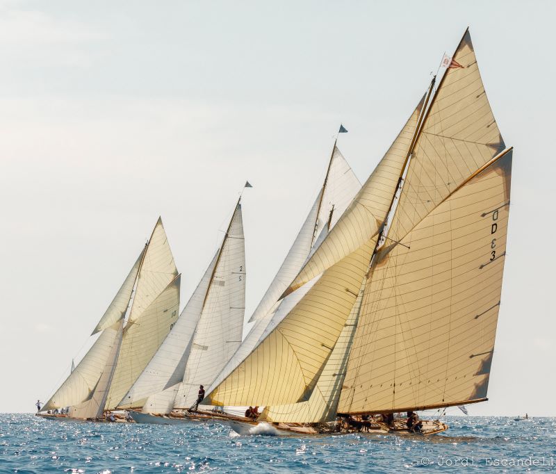 Líderes sólidos a falta de una jornada para el final de la Copa del Rey Repsol de Barcos de época