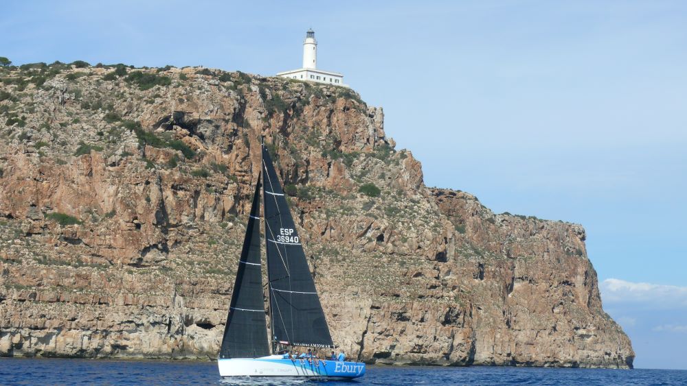 Ebury Sailing Team se adjudica las Jornadas Náuticas Pitiusas