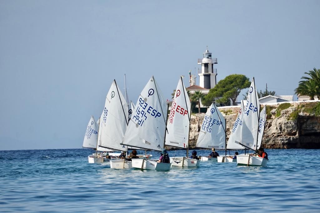 La vela ligera se prepara para el Trofeo Almirante Farragut