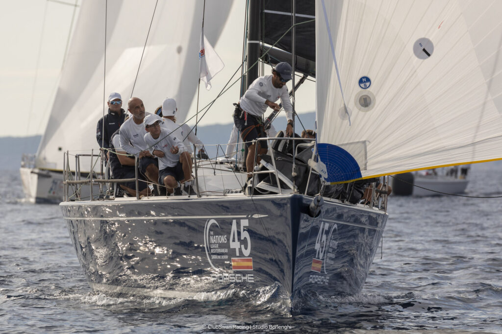 El Nadir pone proa a su segundo mundial de Swan42