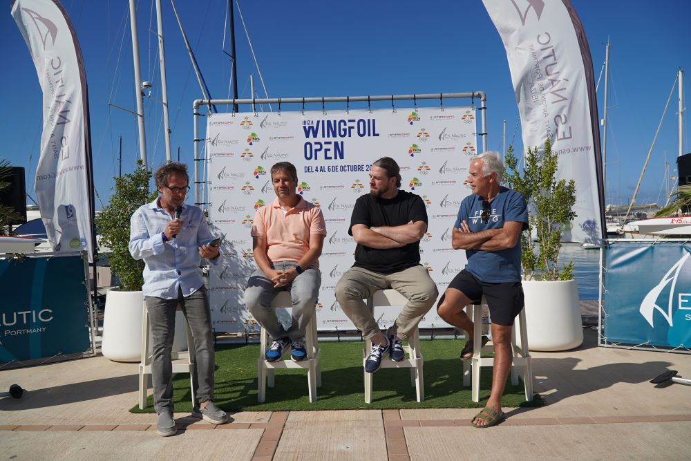 Los mejores especialistas de Wingfoil se dan cita en Ibiza