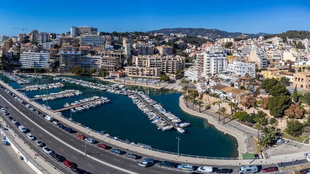 La náutica social se moviliza: más de 300 amarristas defienden la gestión directa en Palma